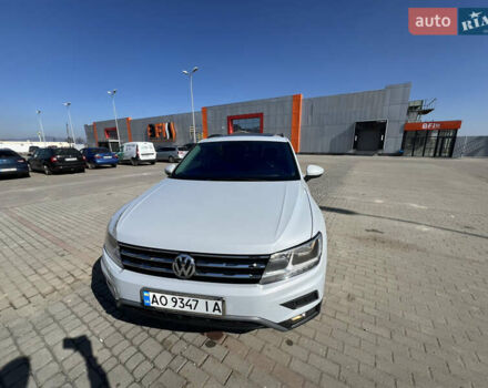 Білий Фольксваген Тігуан, об'ємом двигуна 1.98 л та пробігом 143 тис. км за 21700 $, фото 20 на Automoto.ua