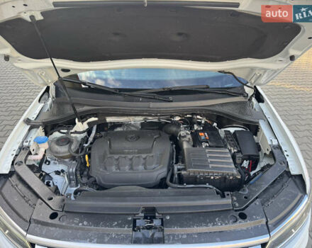 Білий Фольксваген Тігуан, об'ємом двигуна 1.98 л та пробігом 187 тис. км за 18900 $, фото 49 на Automoto.ua