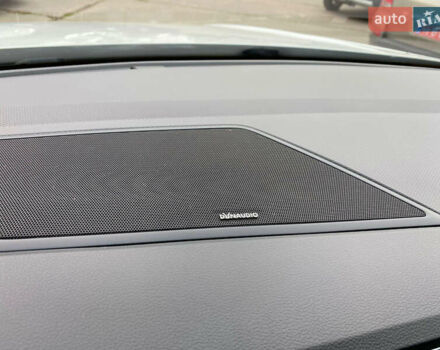 Білий Фольксваген Тігуан, об'ємом двигуна 2 л та пробігом 182 тис. км за 31600 $, фото 46 на Automoto.ua