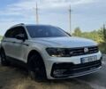 Белый Фольксваген Тигуан, объемом двигателя 2 л и пробегом 84 тыс. км за 24500 $, фото 2 на Automoto.ua