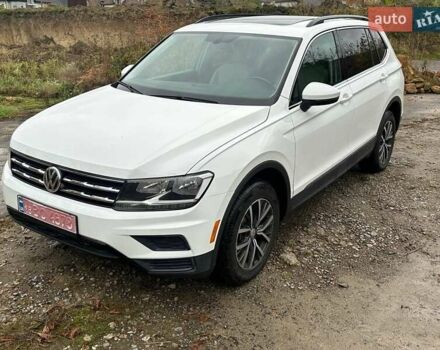 Белый Фольксваген Тигуан, объемом двигателя 2 л и пробегом 123 тыс. км за 17500 $, фото 7 на Automoto.ua