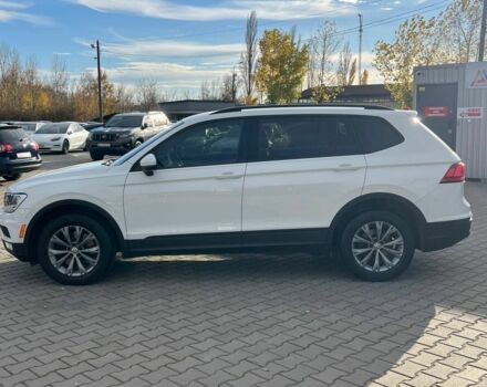 Белый Фольксваген Тигуан, объемом двигателя 2 л и пробегом 115 тыс. км за 17900 $, фото 3 на Automoto.ua