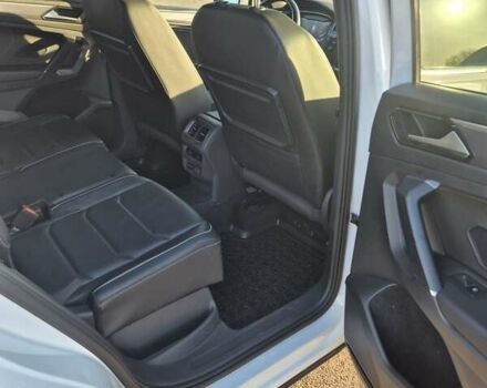 Белый Фольксваген Тигуан, объемом двигателя 1.98 л и пробегом 160 тыс. км за 29000 $, фото 19 на Automoto.ua