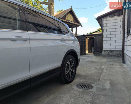 Белый Фольксваген Тигуан, объемом двигателя 1.98 л и пробегом 105 тыс. км за 21950 $, фото 16 на Automoto.ua