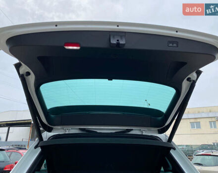 Білий Фольксваген Тігуан, об'ємом двигуна 2 л та пробігом 182 тис. км за 31600 $, фото 61 на Automoto.ua