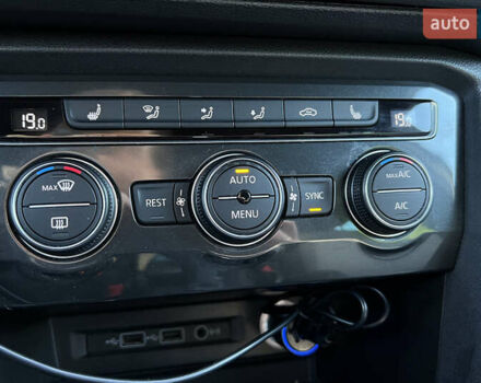 Білий Фольксваген Тігуан, об'ємом двигуна 1.97 л та пробігом 134 тис. км за 31350 $, фото 14 на Automoto.ua