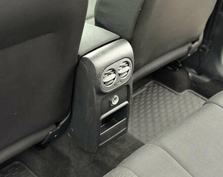 Белый Фольксваген Тигуан, объемом двигателя 2 л и пробегом 110 тыс. км за 14998 $, фото 14 на Automoto.ua