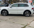 Білий Фольксваген Тігуан, об'ємом двигуна 2 л та пробігом 182 тис. км за 31600 $, фото 18 на Automoto.ua