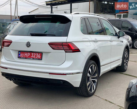 Білий Фольксваген Тігуан, об'ємом двигуна 2 л та пробігом 182 тис. км за 31600 $, фото 5 на Automoto.ua