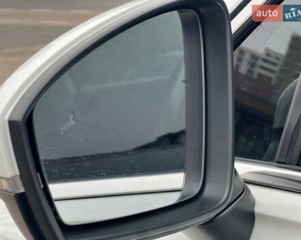 Белый Фольксваген Тигуан, объемом двигателя 2 л и пробегом 64 тыс. км за 17900 $, фото 11 на Automoto.ua