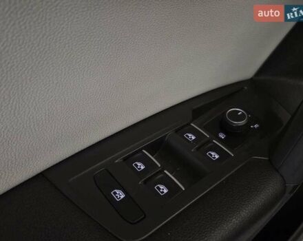 Белый Фольксваген Тигуан, объемом двигателя 2 л и пробегом 142 тыс. км за 21699 $, фото 17 на Automoto.ua