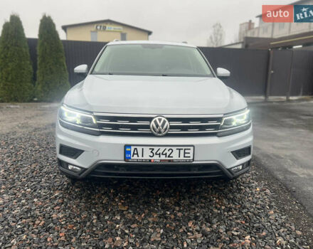 Белый Фольксваген Тигуан, объемом двигателя 1.98 л и пробегом 83 тыс. км за 23500 $, фото 8 на Automoto.ua