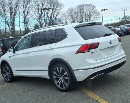 Белый Фольксваген Тигуан, объемом двигателя 2 л и пробегом 46 тыс. км за 8000 $, фото 3 на Automoto.ua