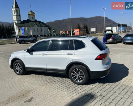 Білий Фольксваген Тігуан, об'ємом двигуна 1.98 л та пробігом 143 тис. км за 21700 $, фото 6 на Automoto.ua