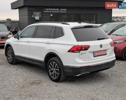 Білий Фольксваген Тігуан, об'ємом двигуна 1.98 л та пробігом 123 тис. км за 17550 $, фото 17 на Automoto.ua