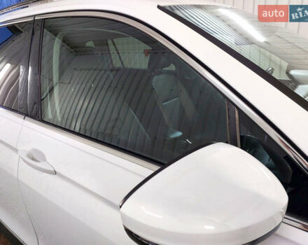 Білий Фольксваген Тігуан, об'ємом двигуна 2 л та пробігом 145 тис. км за 23600 $, фото 55 на Automoto.ua