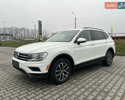 Белый Фольксваген Тигуан, объемом двигателя 2 л и пробегом 112 тыс. км за 17800 $, фото 10 на Automoto.ua