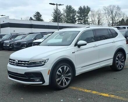 Белый Фольксваген Тигуан, объемом двигателя 2 л и пробегом 46 тыс. км за 8000 $, фото 2 на Automoto.ua