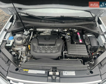 Белый Фольксваген Тигуан, объемом двигателя 1.98 л и пробегом 83 тыс. км за 23500 $, фото 29 на Automoto.ua