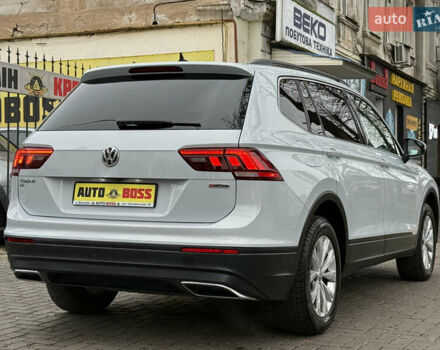 Белый Фольксваген Тигуан, объемом двигателя 1.98 л и пробегом 99 тыс. км за 20999 $, фото 15 на Automoto.ua