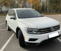 Белый Фольксваген Тигуан, объемом двигателя 2 л и пробегом 101 тыс. км за 15500 $, фото 2 на Automoto.ua
