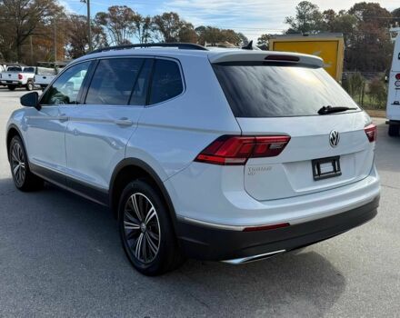 Білий Фольксваген Тігуан, об'ємом двигуна 2 л та пробігом 42 тис. км за 10600 $, фото 6 на Automoto.ua