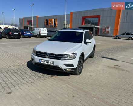 Білий Фольксваген Тігуан, об'ємом двигуна 1.98 л та пробігом 143 тис. км за 21700 $, фото 14 на Automoto.ua