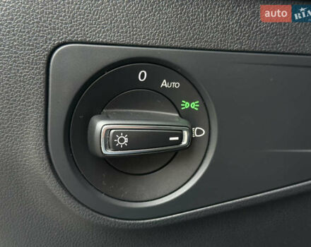 Белый Фольксваген Тигуан, объемом двигателя 1.98 л и пробегом 99 тыс. км за 20999 $, фото 21 на Automoto.ua