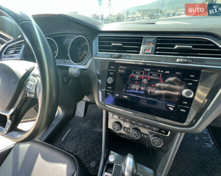 Білий Фольксваген Тігуан, об'ємом двигуна 1.98 л та пробігом 143 тис. км за 21700 $, фото 30 на Automoto.ua