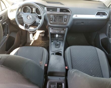 Білий Фольксваген Тігуан, об'ємом двигуна 2 л та пробігом 119 тис. км за 11500 $, фото 7 на Automoto.ua