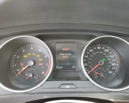 Білий Фольксваген Тігуан, об'ємом двигуна 2 л та пробігом 137 тис. км за 12200 $, фото 8 на Automoto.ua