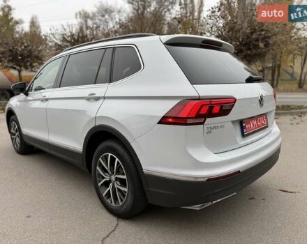 Білий Фольксваген Тігуан, об'ємом двигуна 2 л та пробігом 72 тис. км за 19300 $, фото 8 на Automoto.ua