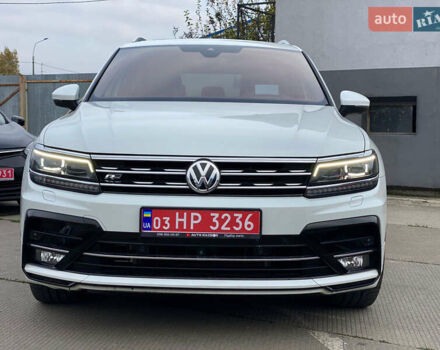 Білий Фольксваген Тігуан, об'ємом двигуна 2 л та пробігом 182 тис. км за 31600 $, фото 2 на Automoto.ua