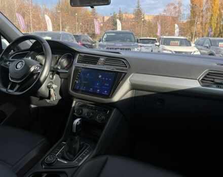 Белый Фольксваген Тигуан, объемом двигателя 2 л и пробегом 115 тыс. км за 17900 $, фото 17 на Automoto.ua