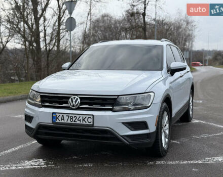 Белый Фольксваген Тигуан, объемом двигателя 2 л и пробегом 130 тыс. км за 17900 $, фото 3 на Automoto.ua