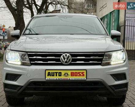 Белый Фольксваген Тигуан, объемом двигателя 1.98 л и пробегом 99 тыс. км за 20999 $, фото 8 на Automoto.ua