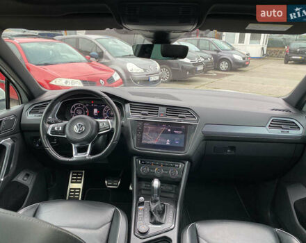 Білий Фольксваген Тігуан, об'ємом двигуна 2 л та пробігом 182 тис. км за 31600 $, фото 75 на Automoto.ua