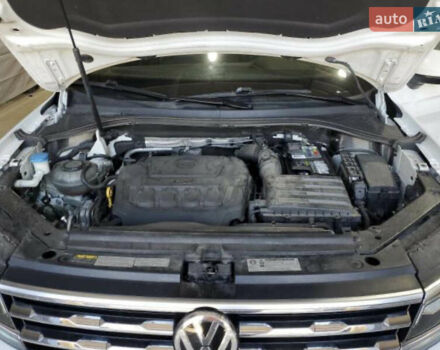 Белый Фольксваген Тигуан, объемом двигателя 1.98 л и пробегом 124 тыс. км за 15000 $, фото 10 на Automoto.ua