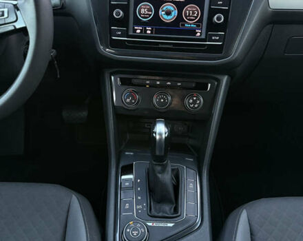 Белый Фольксваген Тигуан, объемом двигателя 1.98 л и пробегом 183 тыс. км за 15750 $, фото 14 на Automoto.ua