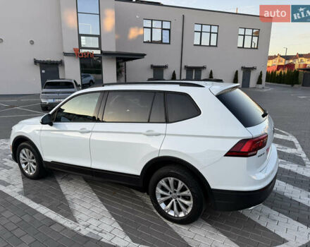 Белый Фольксваген Тигуан, объемом двигателя 1.98 л и пробегом 135 тыс. км за 16400 $, фото 13 на Automoto.ua