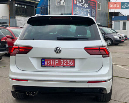 Білий Фольксваген Тігуан, об'ємом двигуна 2 л та пробігом 182 тис. км за 31600 $, фото 4 на Automoto.ua