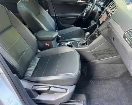 Белый Фольксваген Тигуан, объемом двигателя 2 л и пробегом 35 тыс. км за 13000 $, фото 10 на Automoto.ua