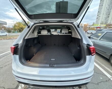 Белый Фольксваген Тигуан, объемом двигателя 2 л и пробегом 121 тыс. км за 22600 $, фото 7 на Automoto.ua