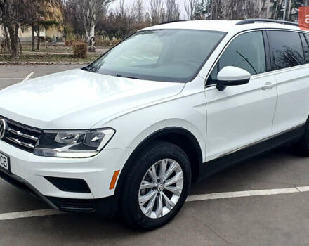 Білий Фольксваген Тігуан, об'ємом двигуна 2 л та пробігом 145 тис. км за 23600 $, фото 12 на Automoto.ua