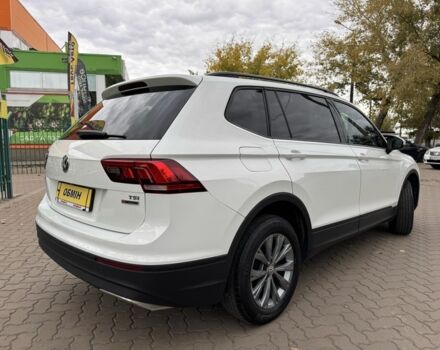 Белый Фольксваген Тигуан, объемом двигателя 2 л и пробегом 117 тыс. км за 17900 $, фото 6 на Automoto.ua