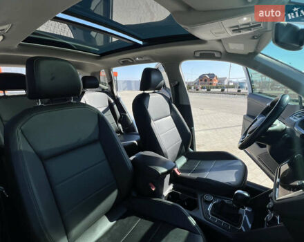 Білий Фольксваген Тігуан, об'ємом двигуна 1.98 л та пробігом 143 тис. км за 21700 $, фото 27 на Automoto.ua