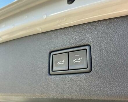 Белый Фольксваген Тигуан, объемом двигателя 2 л и пробегом 120 тыс. км за 24200 $, фото 17 на Automoto.ua