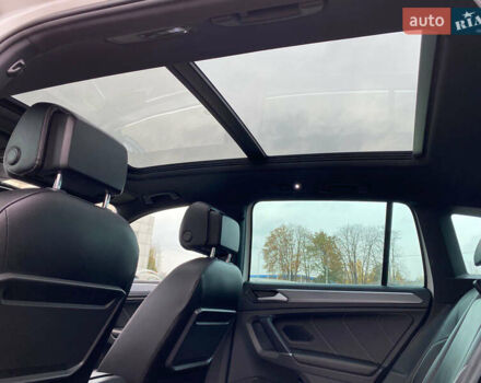 Білий Фольксваген Тігуан, об'ємом двигуна 2 л та пробігом 182 тис. км за 31600 $, фото 62 на Automoto.ua