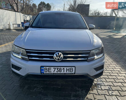 Белый Фольксваген Тигуан, объемом двигателя 2 л и пробегом 91 тыс. км за 21000 $, фото 10 на Automoto.ua