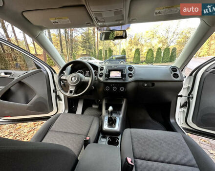 Белый Фольксваген Тигуан, объемом двигателя 1.98 л и пробегом 135 тыс. км за 12899 $, фото 10 на Automoto.ua